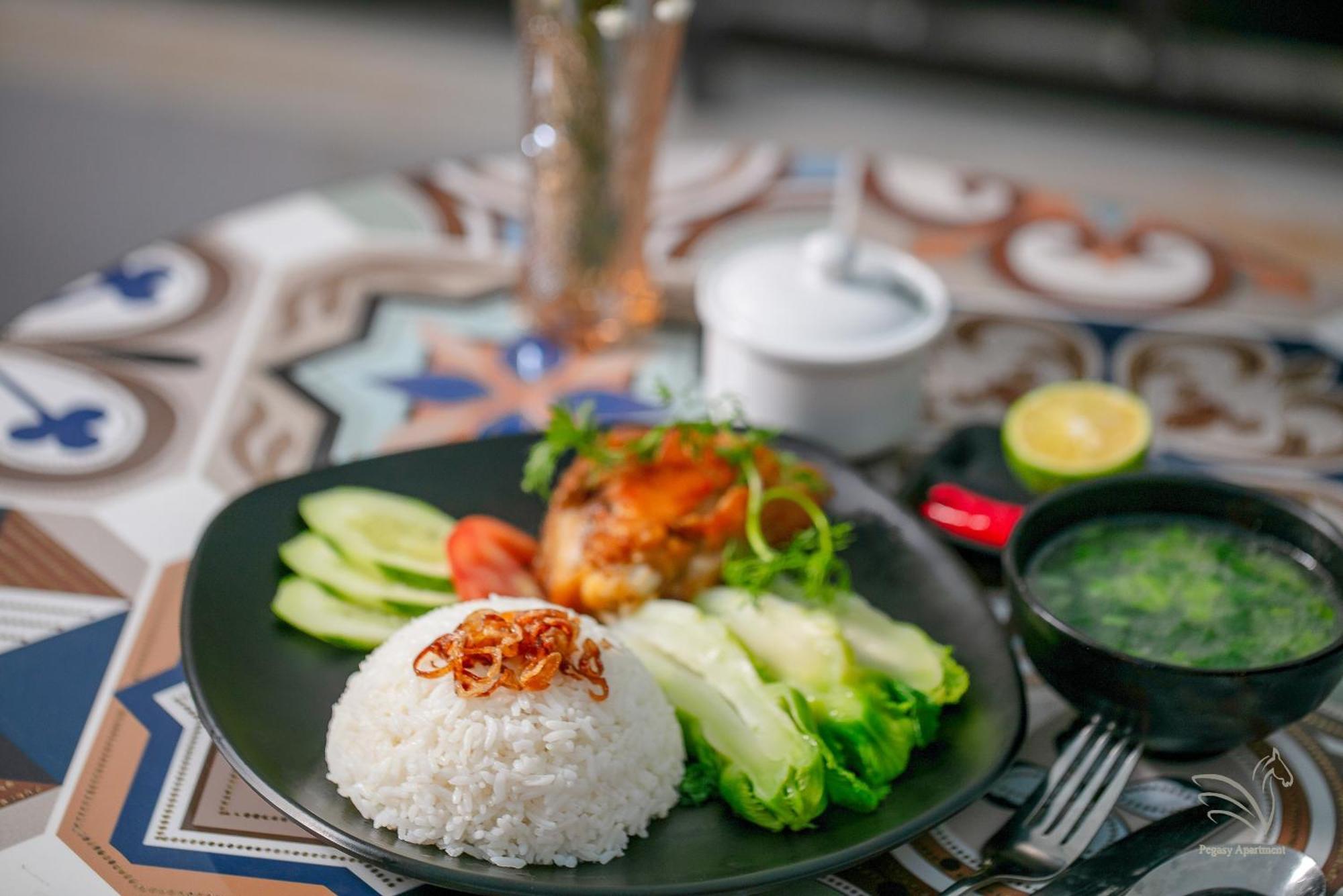 Westlake Pearl Aparthotel & Spa- By Pegasy Group Hanoi Exteriör bild