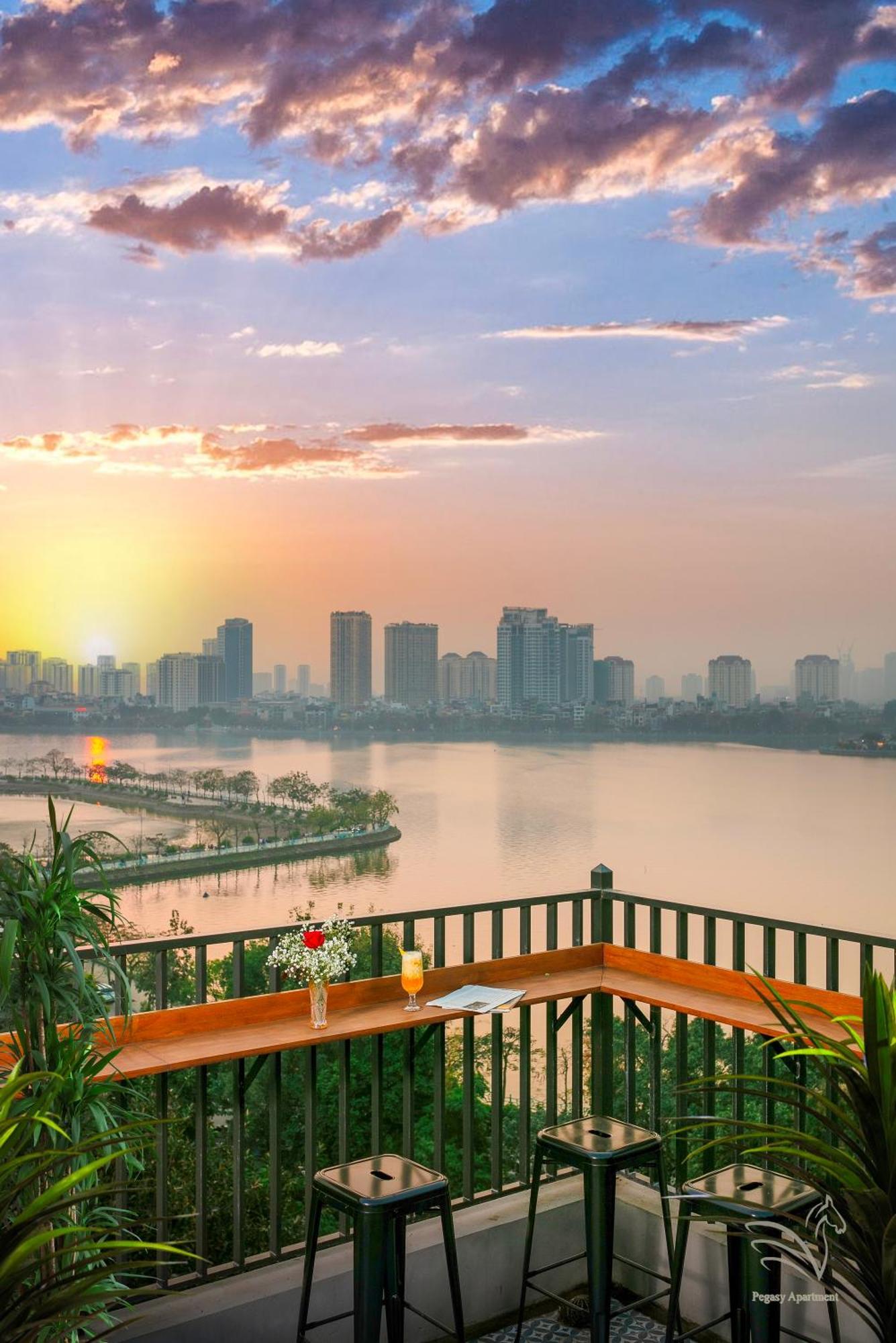 Westlake Pearl Aparthotel & Spa- By Pegasy Group Hanoi Exteriör bild